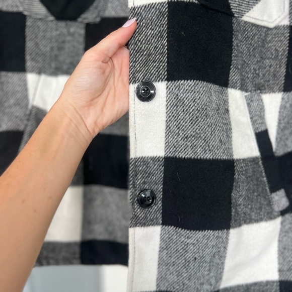 Black and White Checkered Jacket - Picture 2 of 6